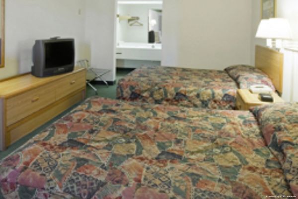 AMERICAS BEST VALUE INN (Manchester)